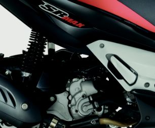 Aprilia SR MAax 300 gallery